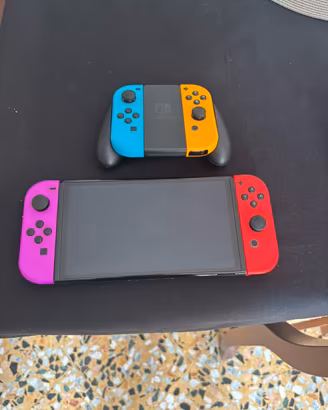 Nintendo switch oled+ due joy-con