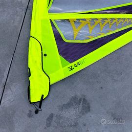 vela windsurf 4.4 vandal