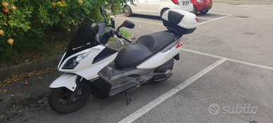 Kymco Downtown 300i ABS