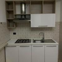 U R G E N T E Cucina completa con elettrodomestici
