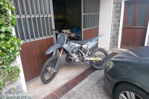 Suzuki RM 250 TARGATO