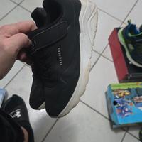 scarpe skechers taglia 37 nero
