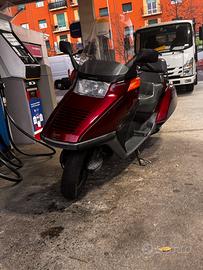 Honda Cn spazio 250. topp