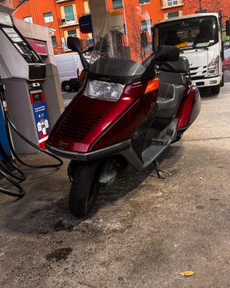 Honda Cn spazio 250. topp