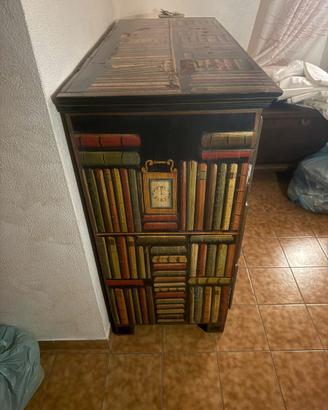 Comò Cassettone Vintage Trompe l'Oeil Libreria