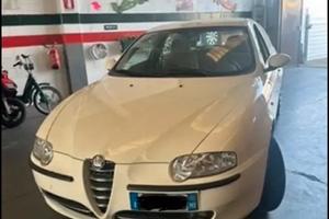 Alfa romeo 147