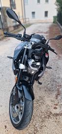 bmw f900r ribassata 