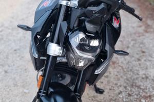 bmw f900r ribassata 