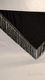 Scialle tradizionale nero macramè