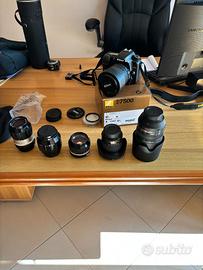 Attrezzatura completa Nikon digitale