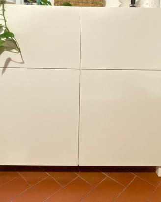 Mobile IKEA con 4 sportelli – condizioni ottime