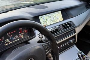 BMW serie 5 station wegan pacchetto m