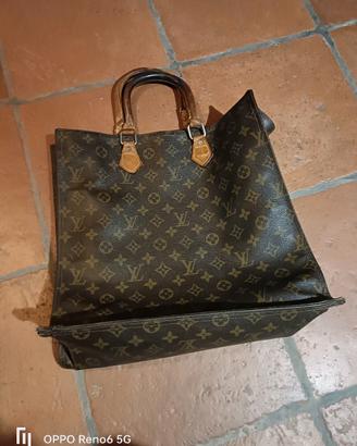 Louis Vuitton sac plat