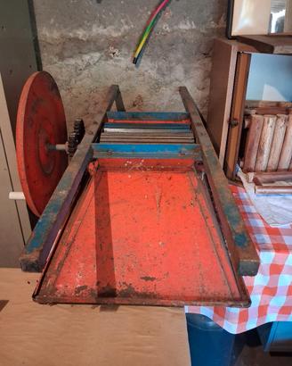 pigiatrice per uva