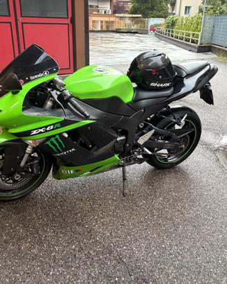 Ninja ZX6R - GUIDABILE CON PATENTE A2