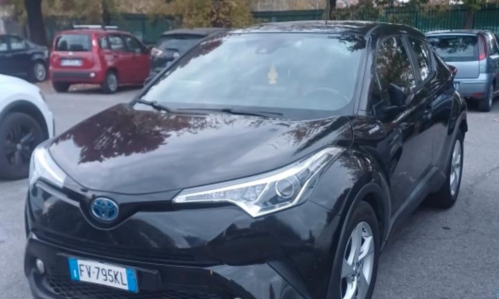 Toyota chr 1.8 hybrid 