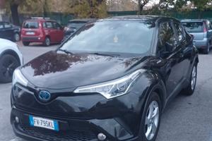 Toyota chr 1.8 hybrid 