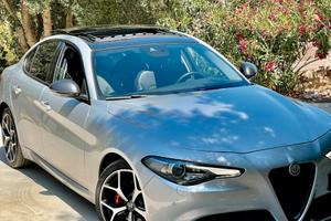 Alfa Romeo Giulia 2.2 160cv