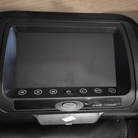 poggiatesta con video integrato 