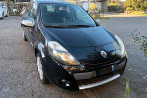 Renault Clio 1.2 75cv anno 2012