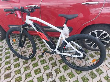 mountain bike rockrider decathlon est100