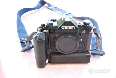 Canon A1 con motorino,solo corpo macchina