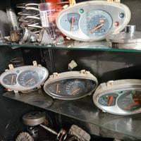 Ricambi pezzi scarabeo 50 2t 4t tutti