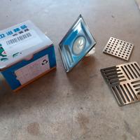 Griglia scarico doccia 10x10 cm valvola no odore