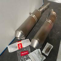 Terminali di scarico originali Aprilia Tuono