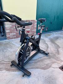 Spinning  bici TOORX SRX-70 S volano 22kg SPINNING