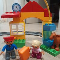 Lego Duplo set treno batteria