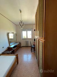 Camera singola arredata in. zona San Siro