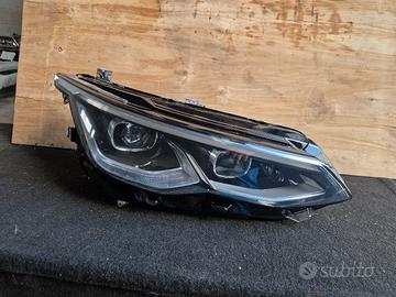 Volkswagen Golf 8 faro Proiettore dx LED 5H1941036