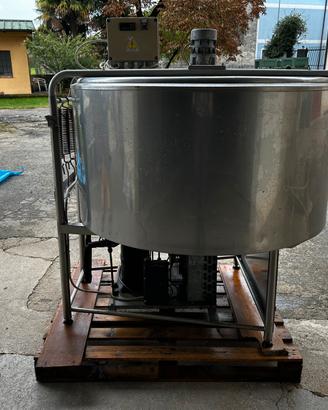 Cisterna latte