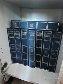 Le Scienze. Annata spesso completa + Raccoglitori