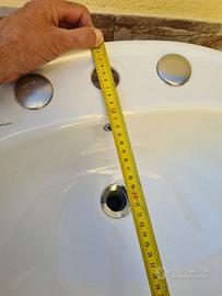 LAVABO TRE FORI marca HIDRA senza COLONNA IN CERAM