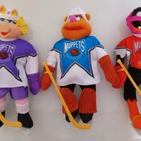 The Muppets Hockey NHL Conference Miss Piggy Orso