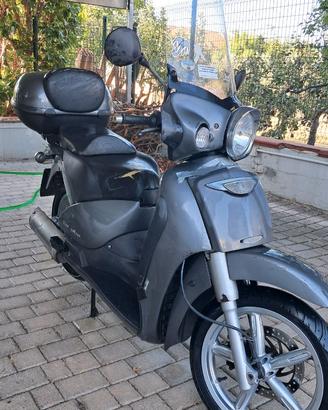 SCARABEO 125 05/2006