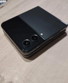 Samsung Galaxy Z Flip 4  128GB 5g 8ram Nero