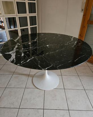 Tavolo rotondo in marmo Nero Marquina Ø120 – stile