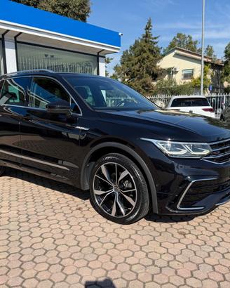 Tiguan 2.0 TDI 150 CV SCR DSG R-Line