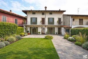 CASA INDIPENDENTE A MONCRIVELLO