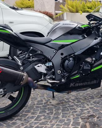 Terminale slip on e decat titanio Akrapovic