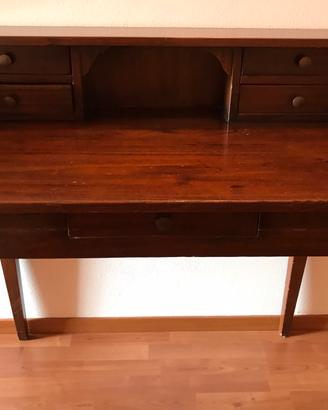 Scrittoio arte povera