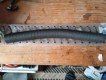tubo flessibile per aspirazione motori auto