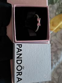 anello pandora con fiocco