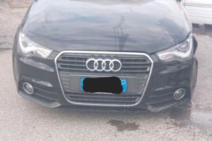 Audi A1  1.6 Tdi Ambition 105 cv
