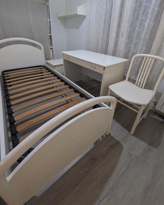 Arredamento per camera singola 