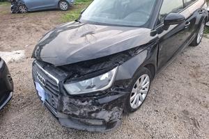 AUDI A1 SPB 1.4 TDI S.TRONIC EURO6 SINISTRATA