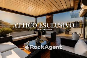 Attico / Mansarda di 160 m² con 5 locali e box aut